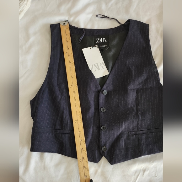 New Pinstripe Vest in Ink blue color, NWT - Picture 6 of 11